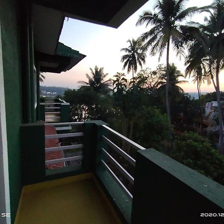 Green Nest Hostel, Baga- North Goa Arpora Ngoại thất bức ảnh