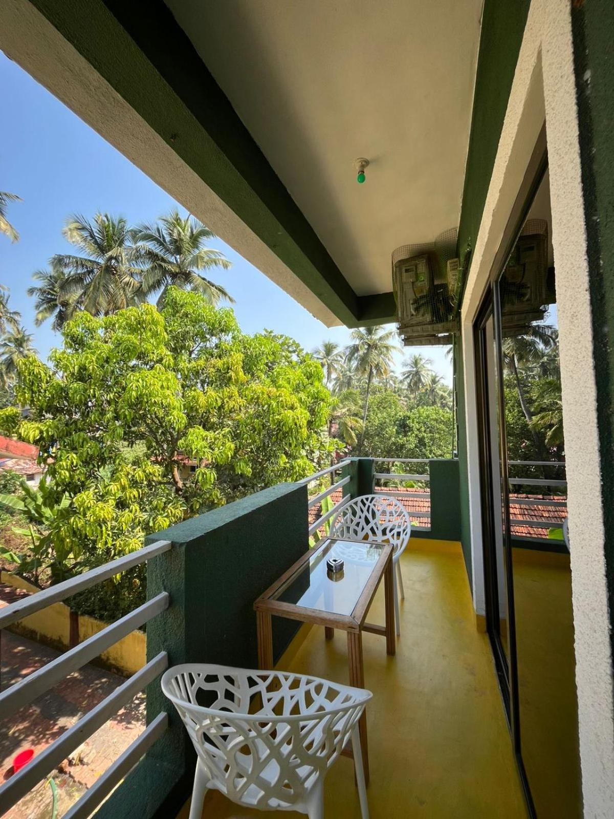 Green Nest Hostel, Baga- North Goa Arpora Ngoại thất bức ảnh